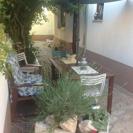 Apartman By The Sea - 13167 Trogir