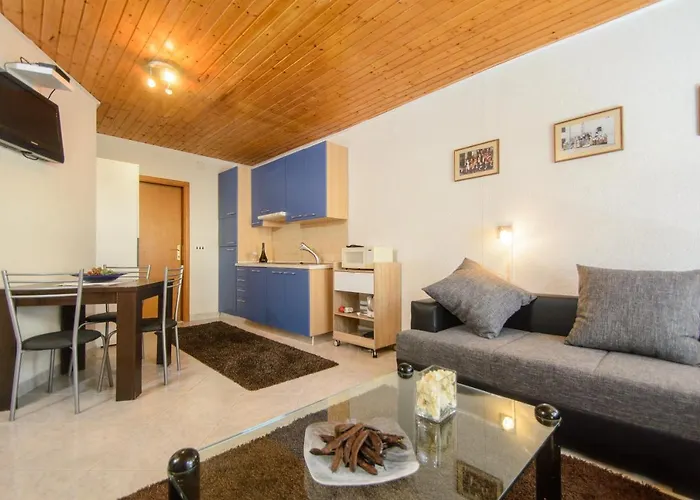 By The Sea - 13167 * Trogir